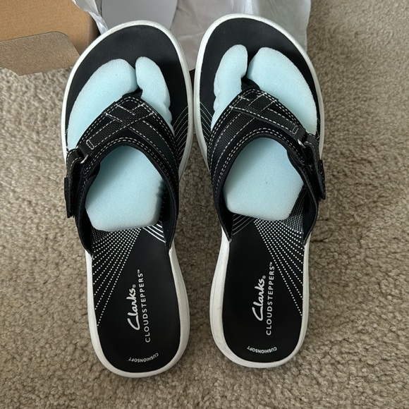 Cloudsteppers by Clarks Breeze Sea SIZE 8 Blk Syn - Picture 3 of 4